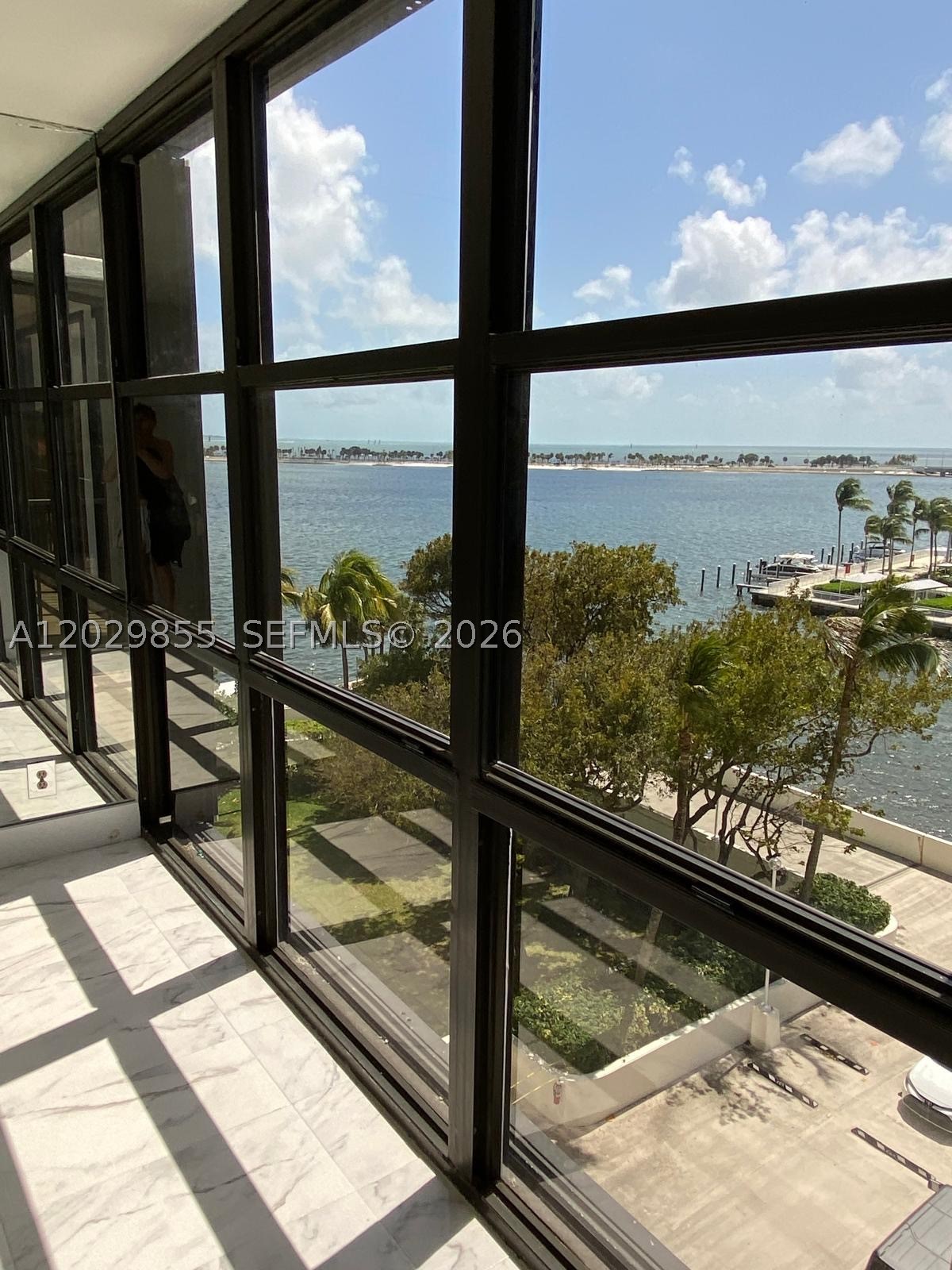 BRICKELL PLACE PHASE II C - Residential