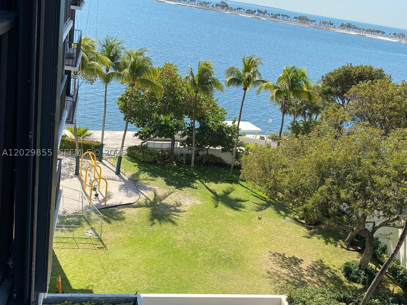 BRICKELL PLACE PHASE II C - Residential
