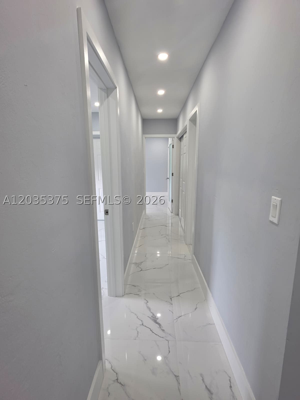 HOME OWNERS PARADISE - Residential