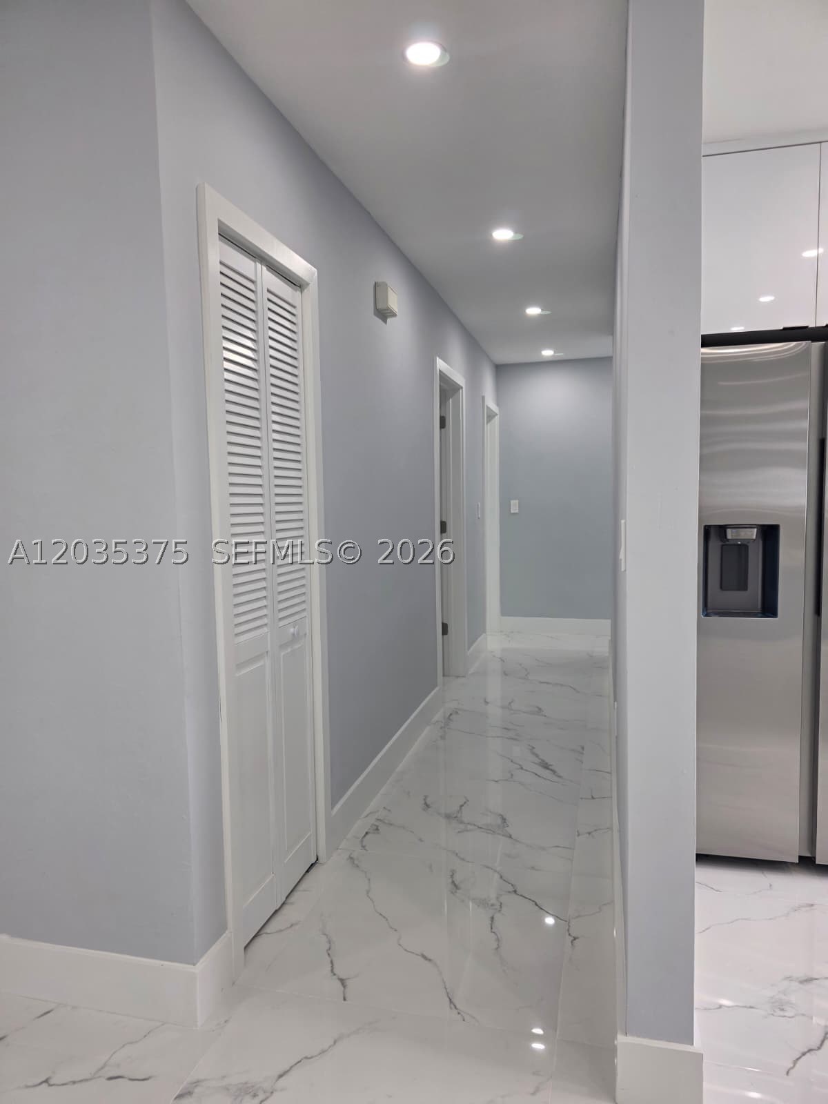 HOME OWNERS PARADISE - Residential
