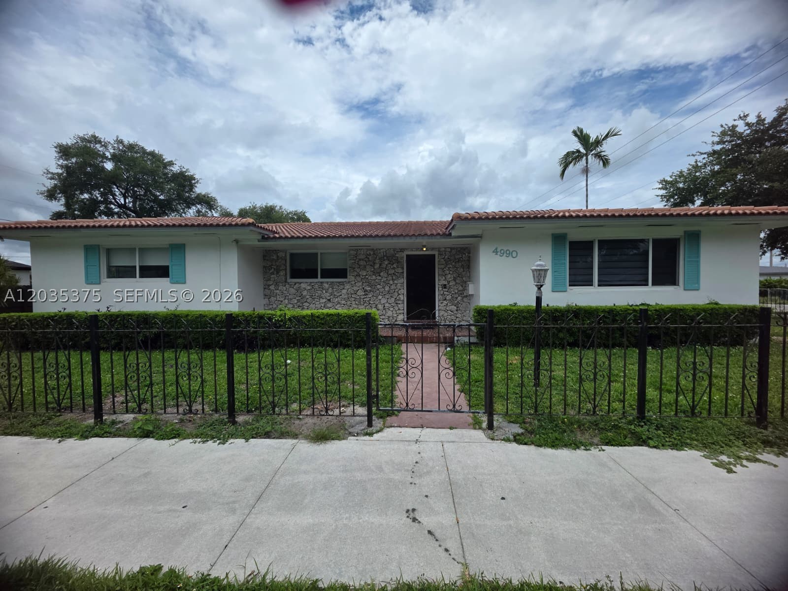 Beautifully remodeled 4-bedroom, 3-bathroom home located in the heart of Miami. This move-in-ready property features a modern open-concept layout, updated kitchen with contemporary finishes, renovated bathrooms, and spacious living areas perfect for entertaining. Impact windows throughout provide added security, energy efficiency, and peace of mind. Conveniently located near major highways, shopping, dining, schools, and parks. Don’t miss this opportunity to own a turnkey home in a desirable Miami neighborhood. Close to Miami Airport and the Intern Miami soccer stadium