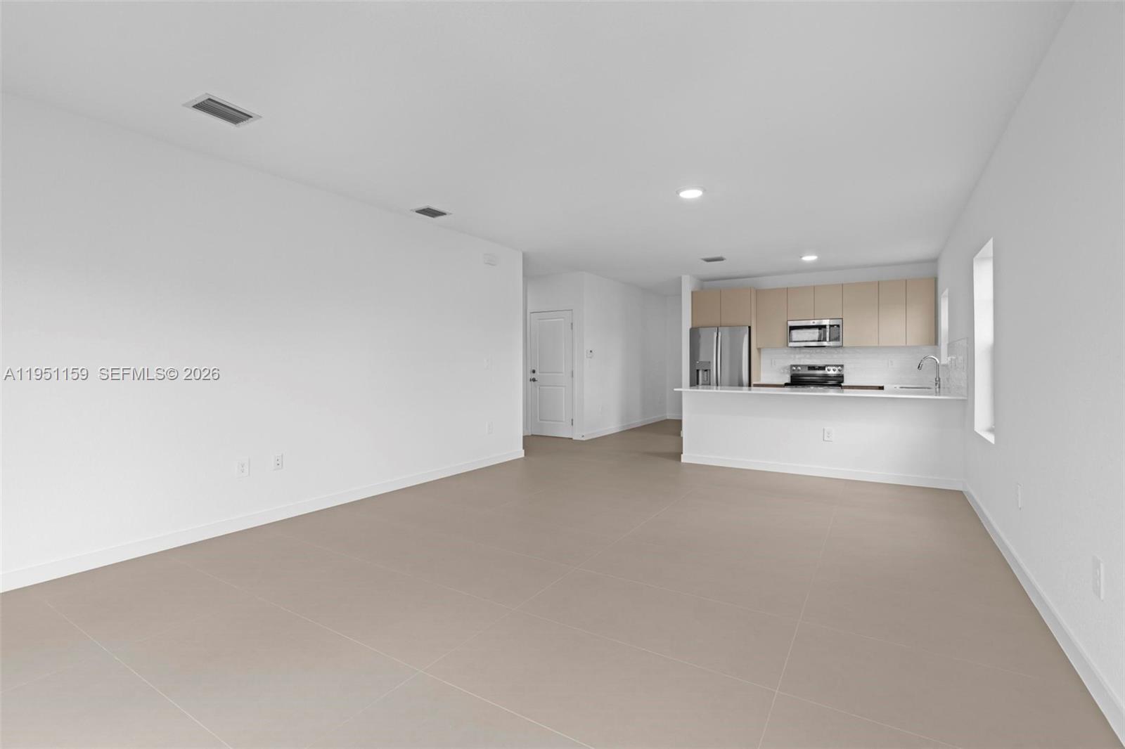 SUNRISE ESTATES - Residential