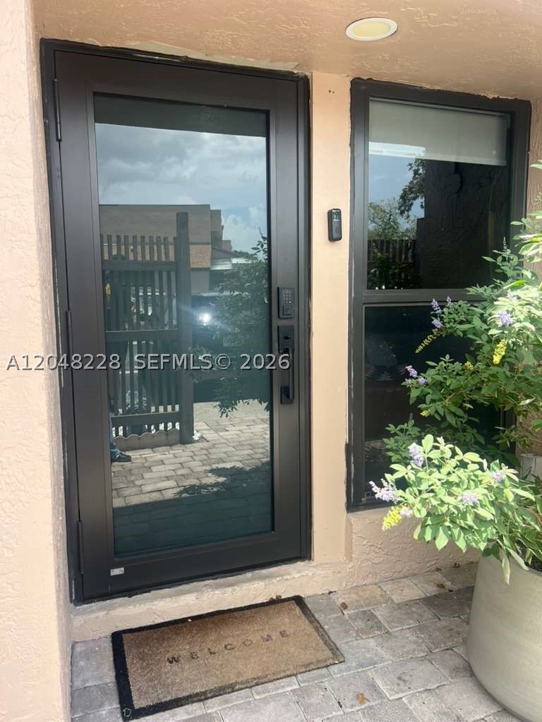 PEMBROKE LAKES SECTION SE - Residential Lease