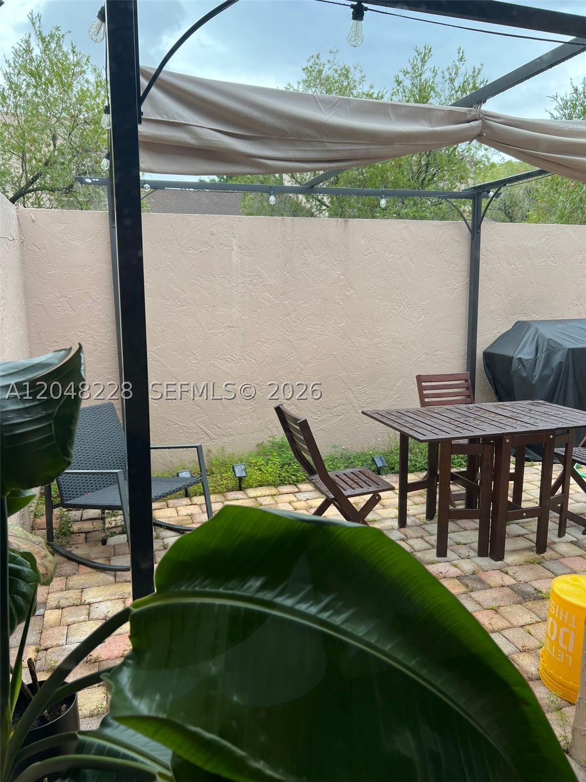 PEMBROKE LAKES SECTION SE - Residential Lease