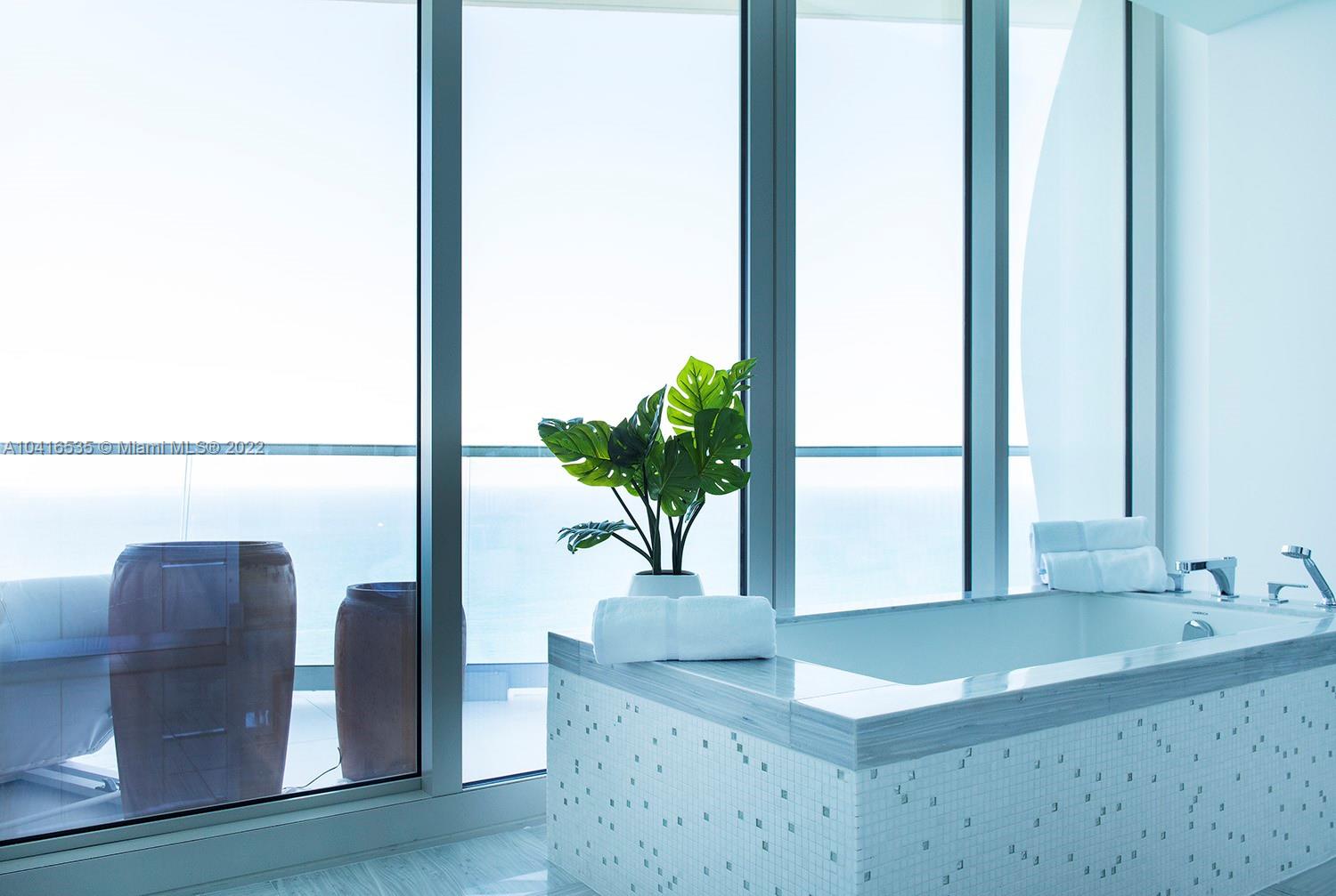 JADE SIGNATURE - Residential