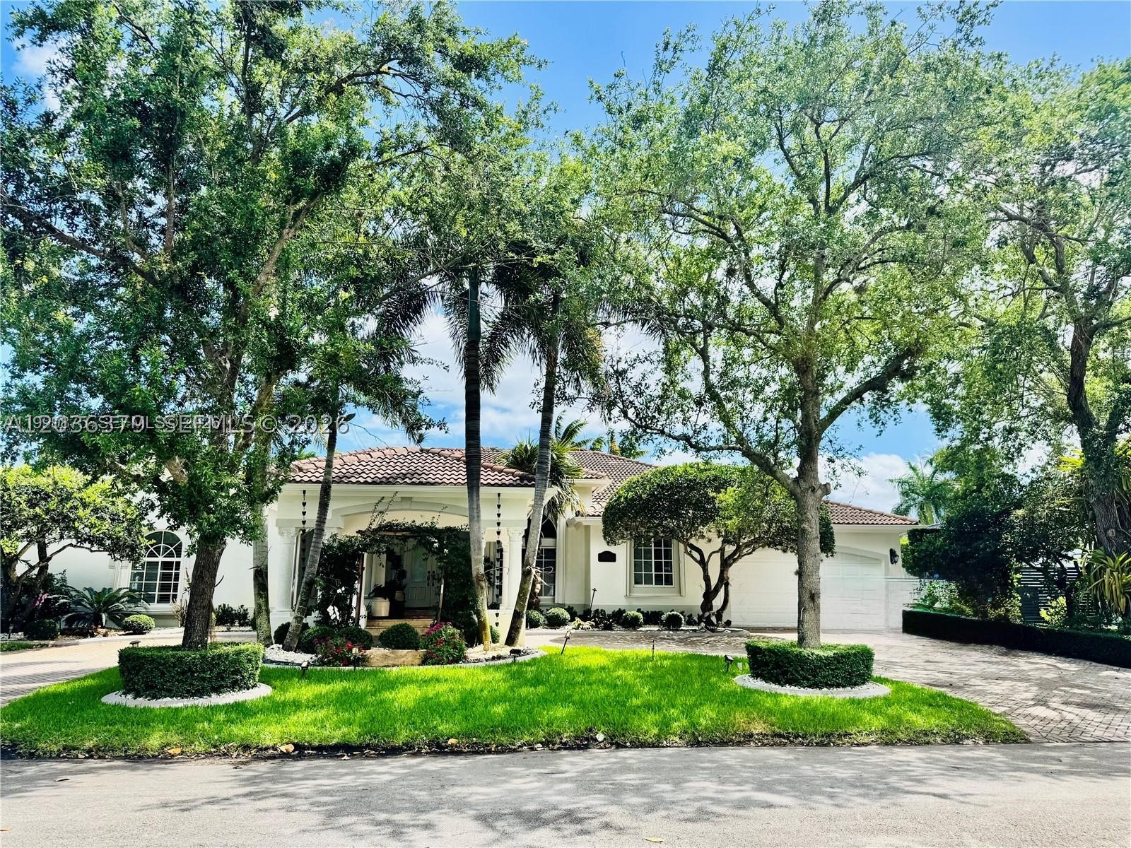OAK RIDGE FALLS - Residential Lease