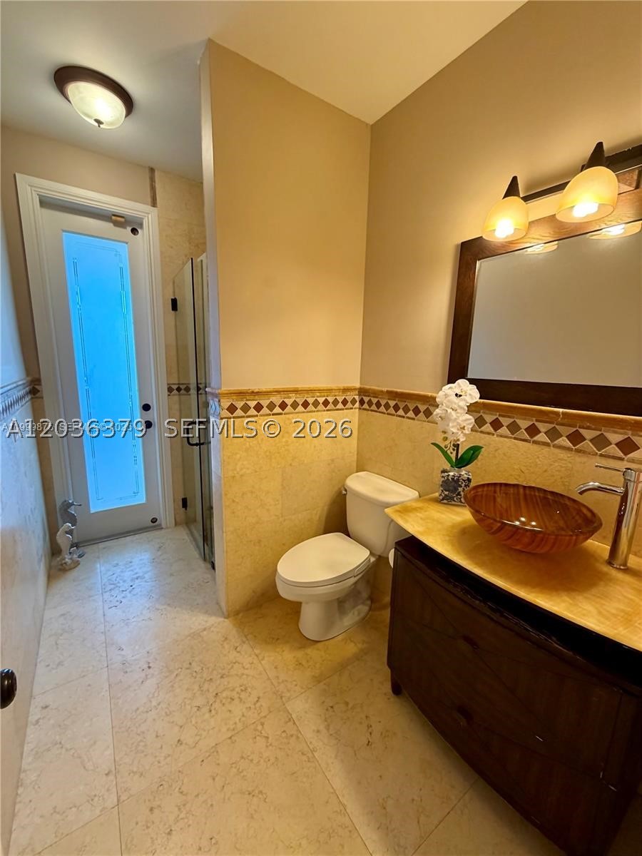 OAK RIDGE FALLS - Residential Lease