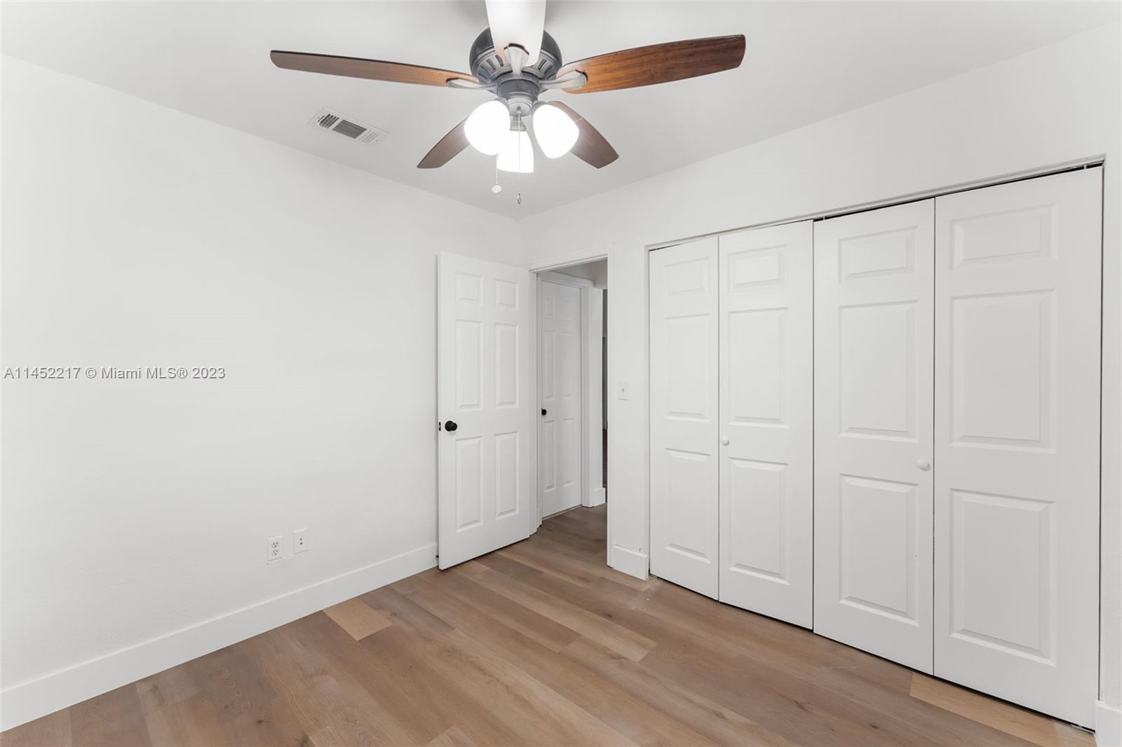 BISCAYNE VILLA HOMES SEC - Residential Lease