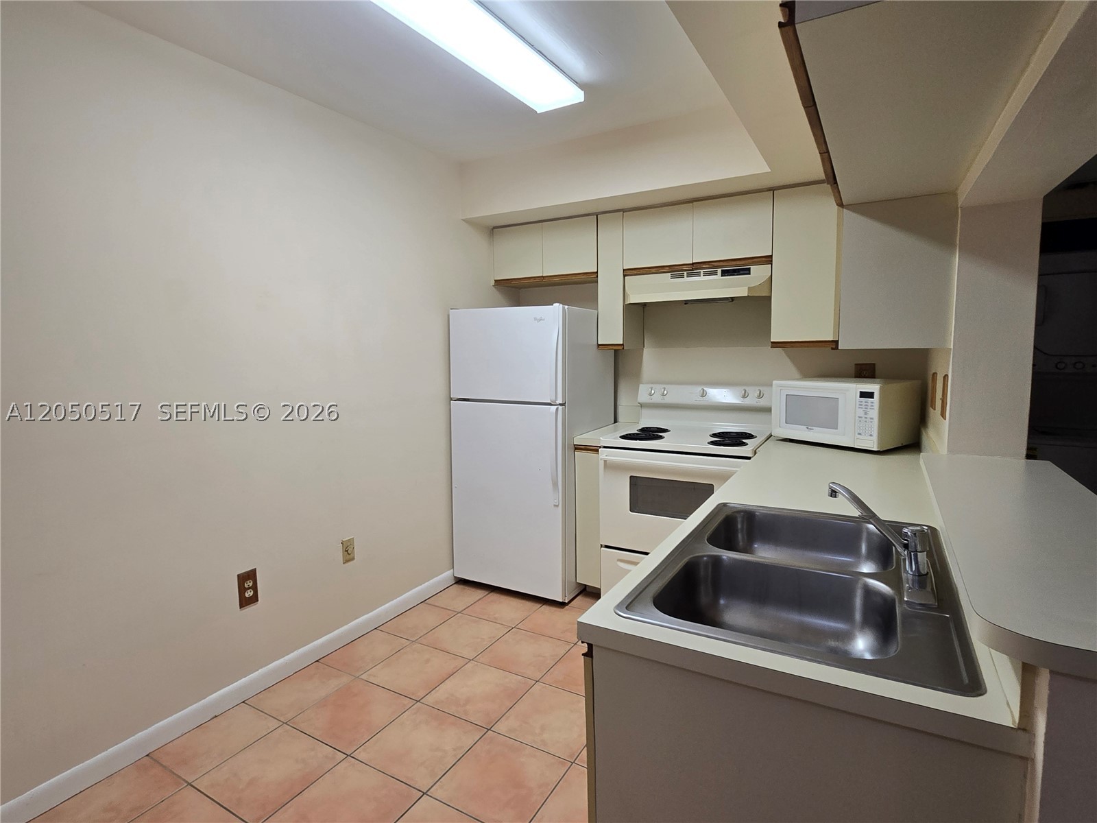 CELEBRATION POINT CONDO # - Residential Lease