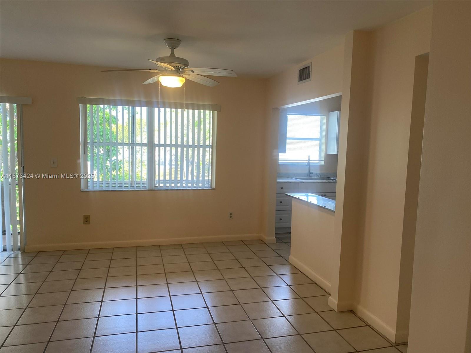 LA PLACIDA SECTION 1 COND - Residential
