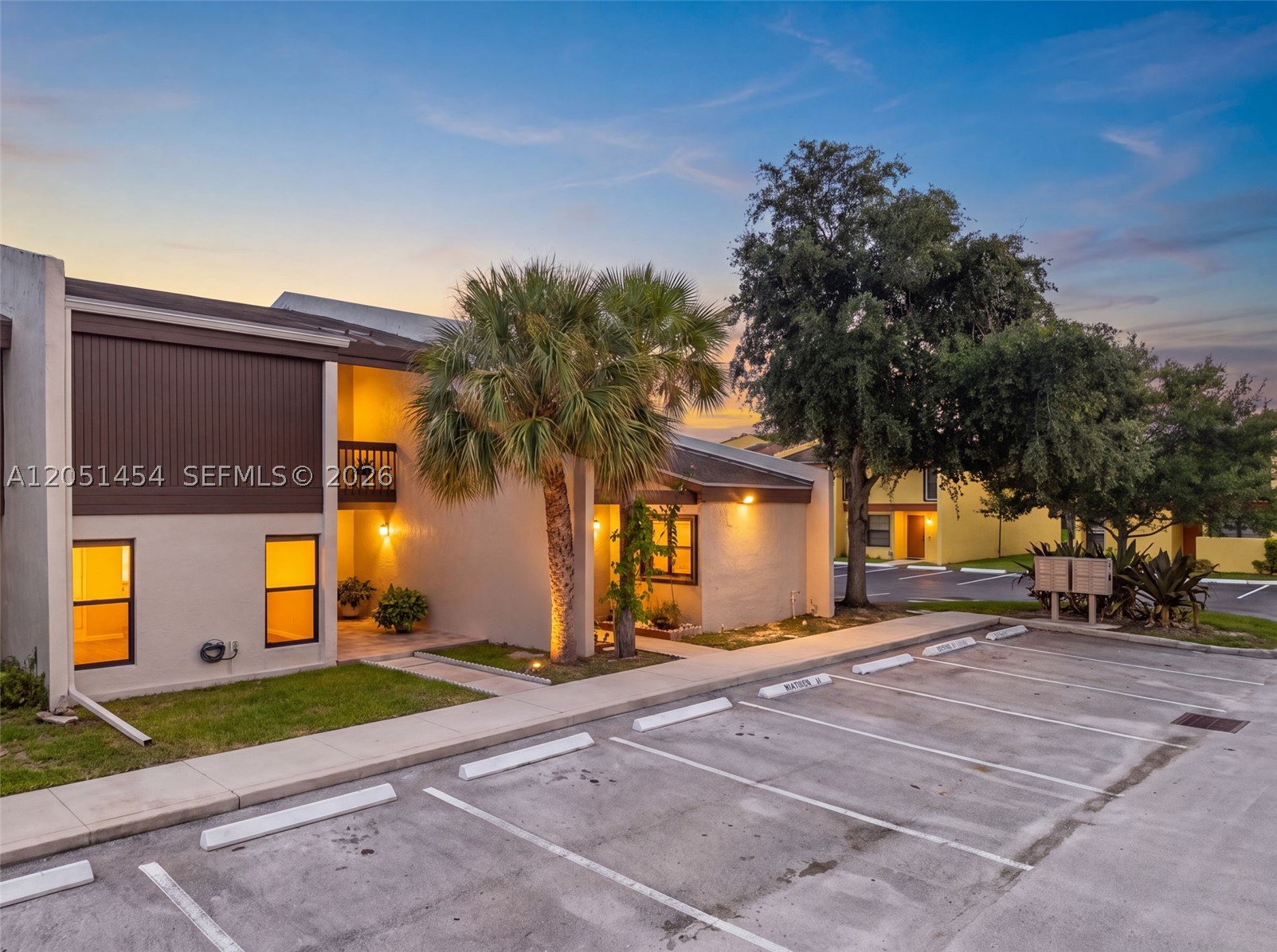 EVERGLADES SUGAR & LAND C - Residential