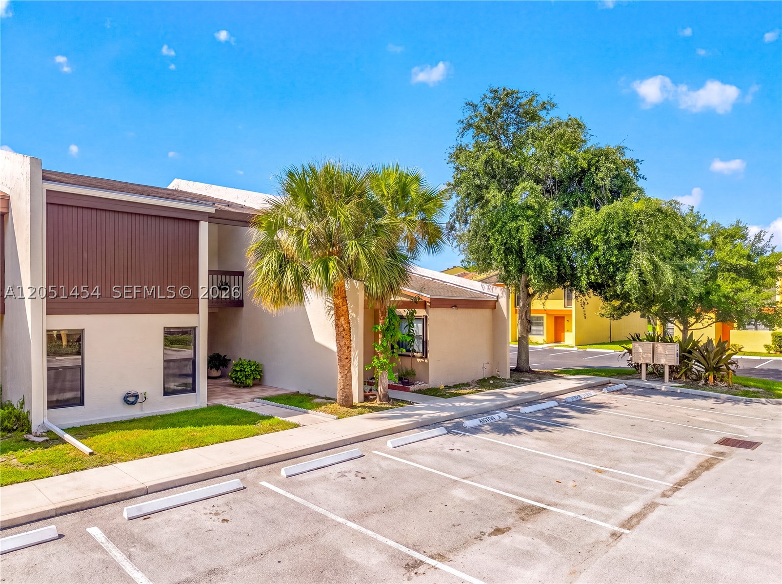EVERGLADES SUGAR & LAND C - Residential