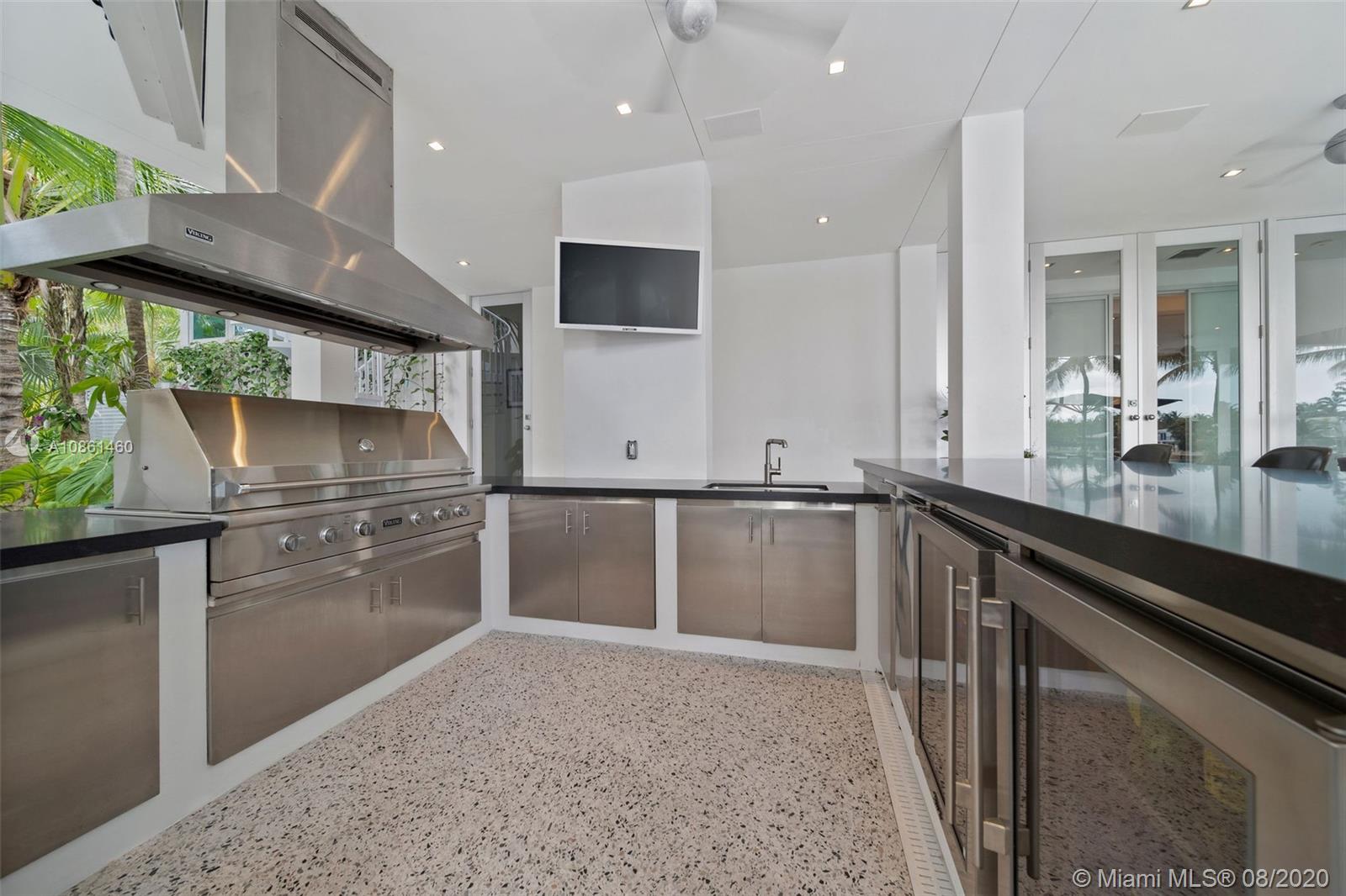 SURPRISE POINT - Residential