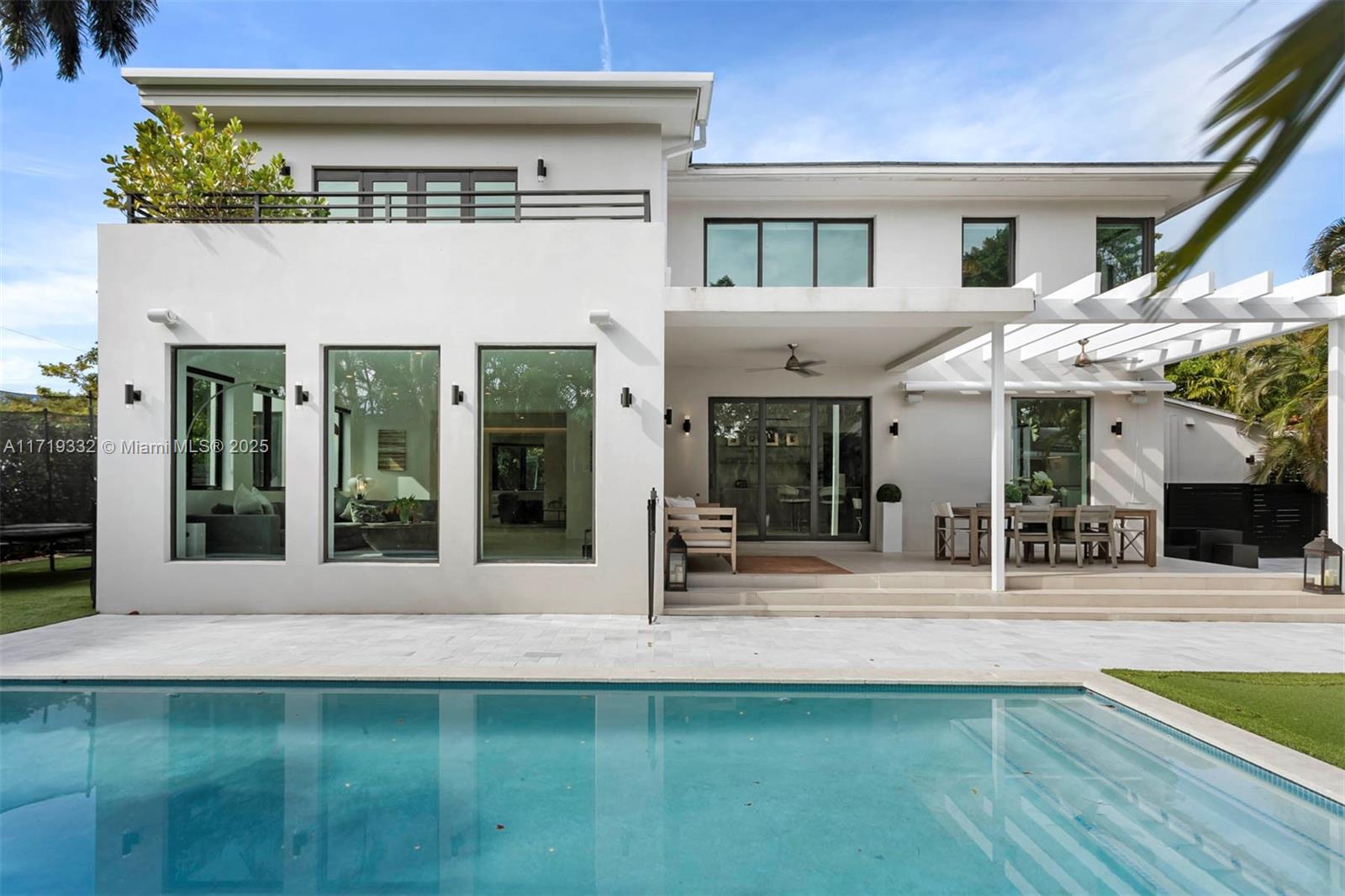 NAUTILUS EXTENSION 5TH - Residential