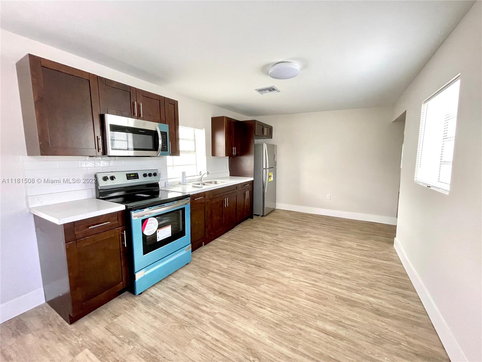GRANT PARK - Residential Lease