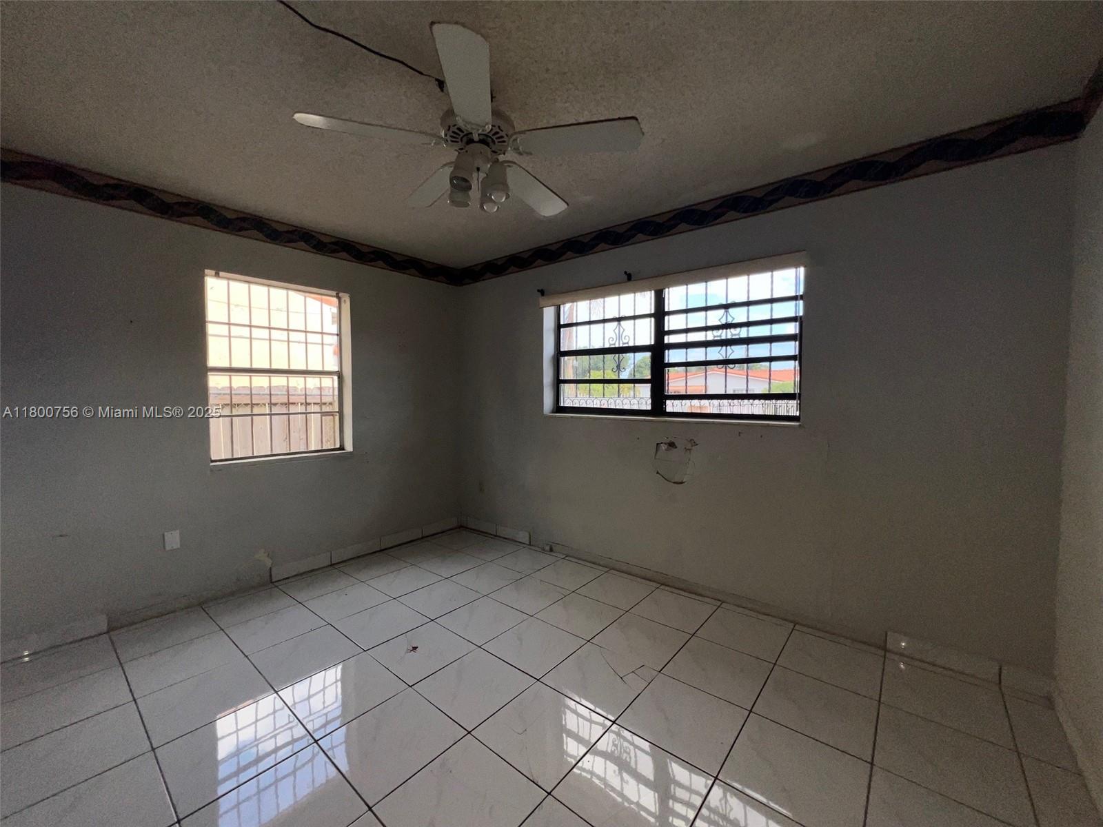 THE TROPICS AMD PLAT - Residential