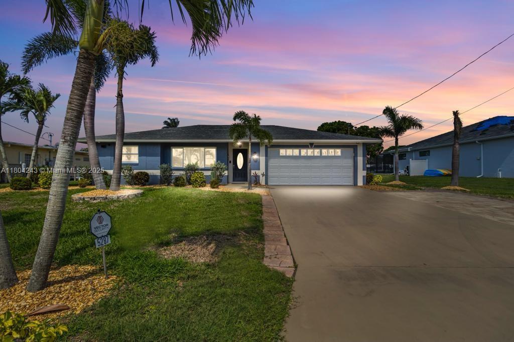 CAPE CORAL - Residential