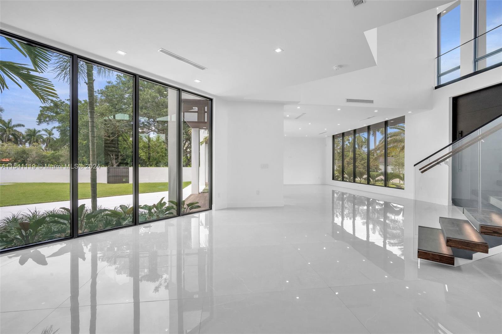 PALMETTO EAST - Residential
