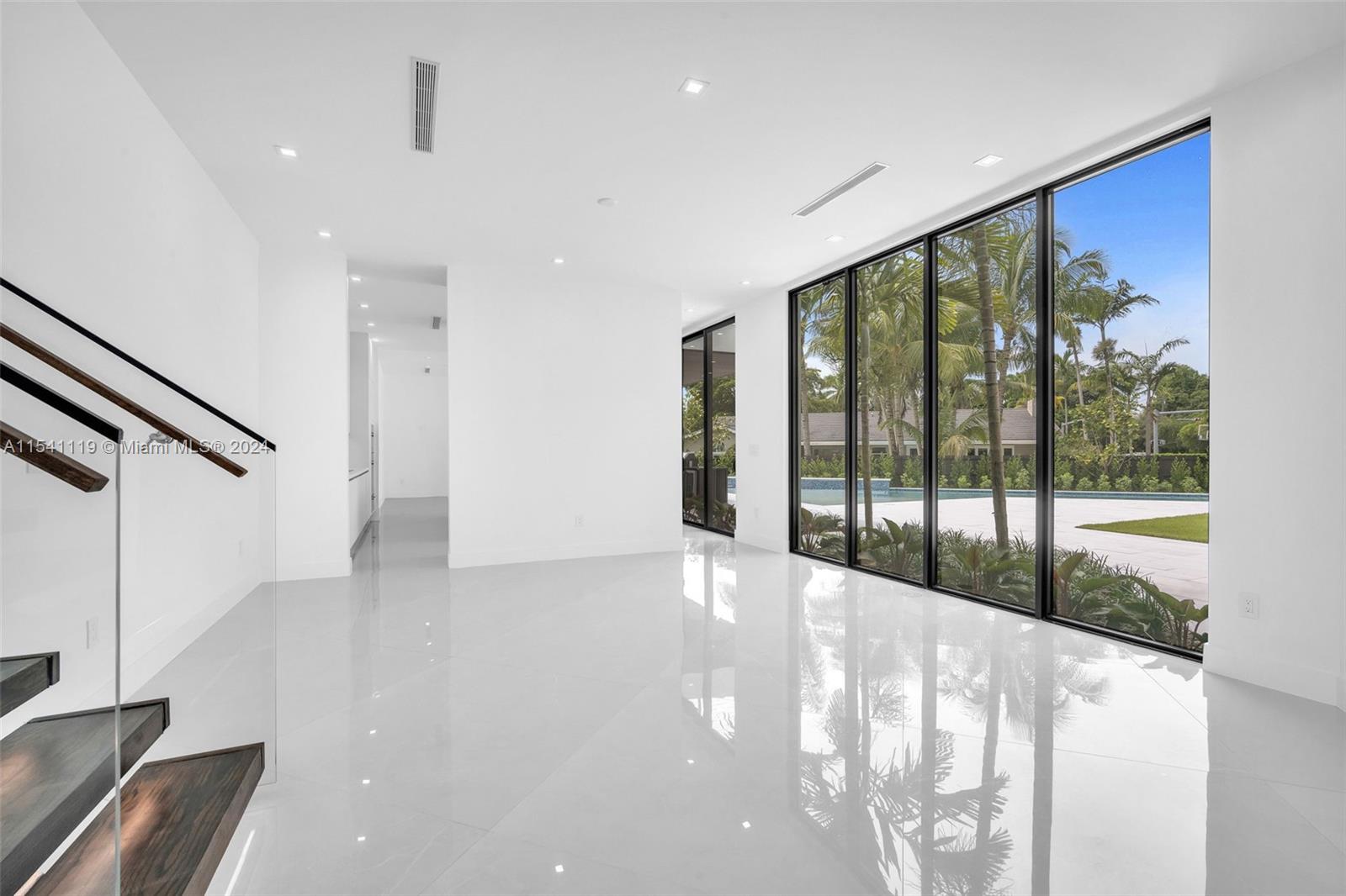 PALMETTO EAST - Residential