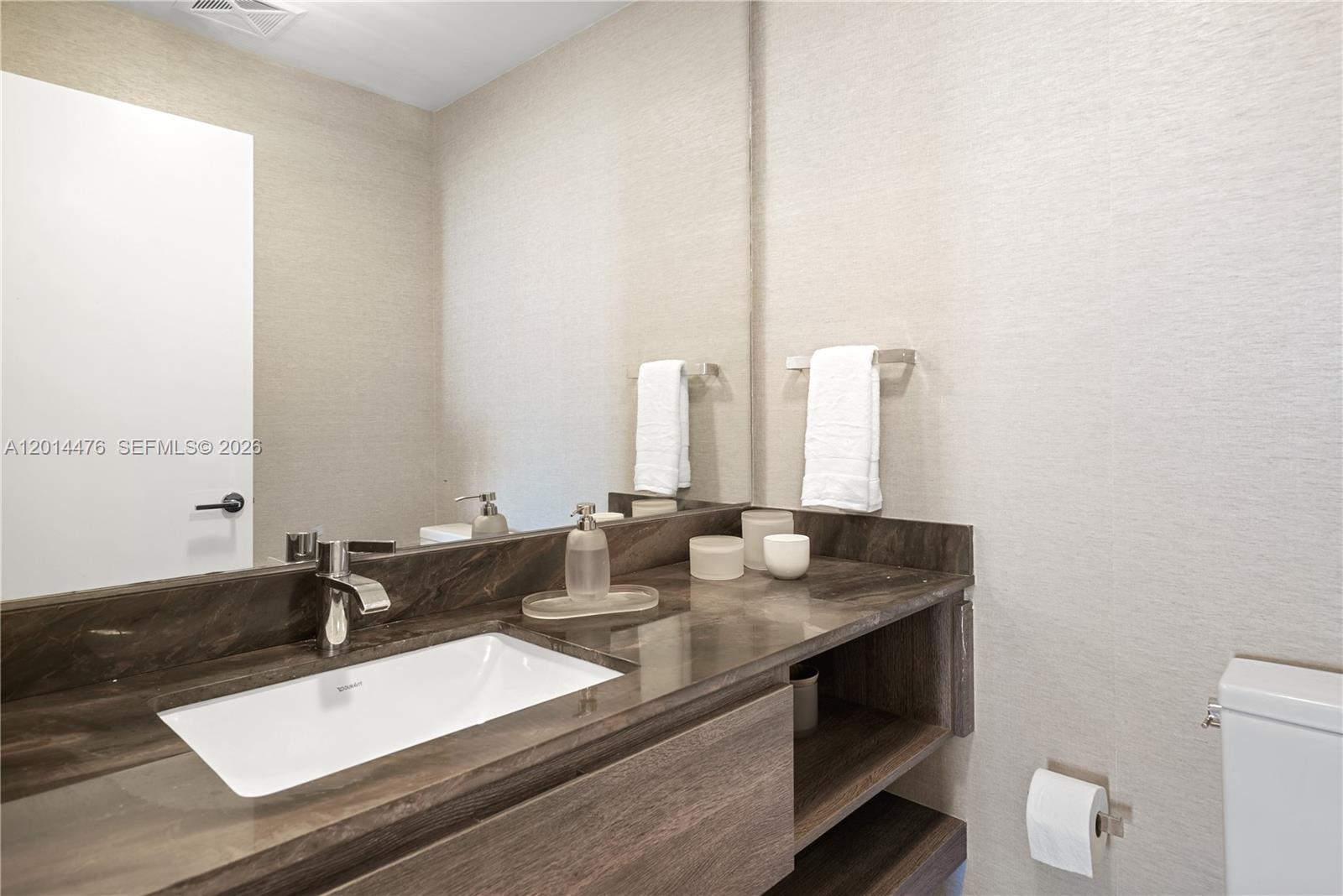 OCEANA KEY BISCAYNE CONDO - Residential