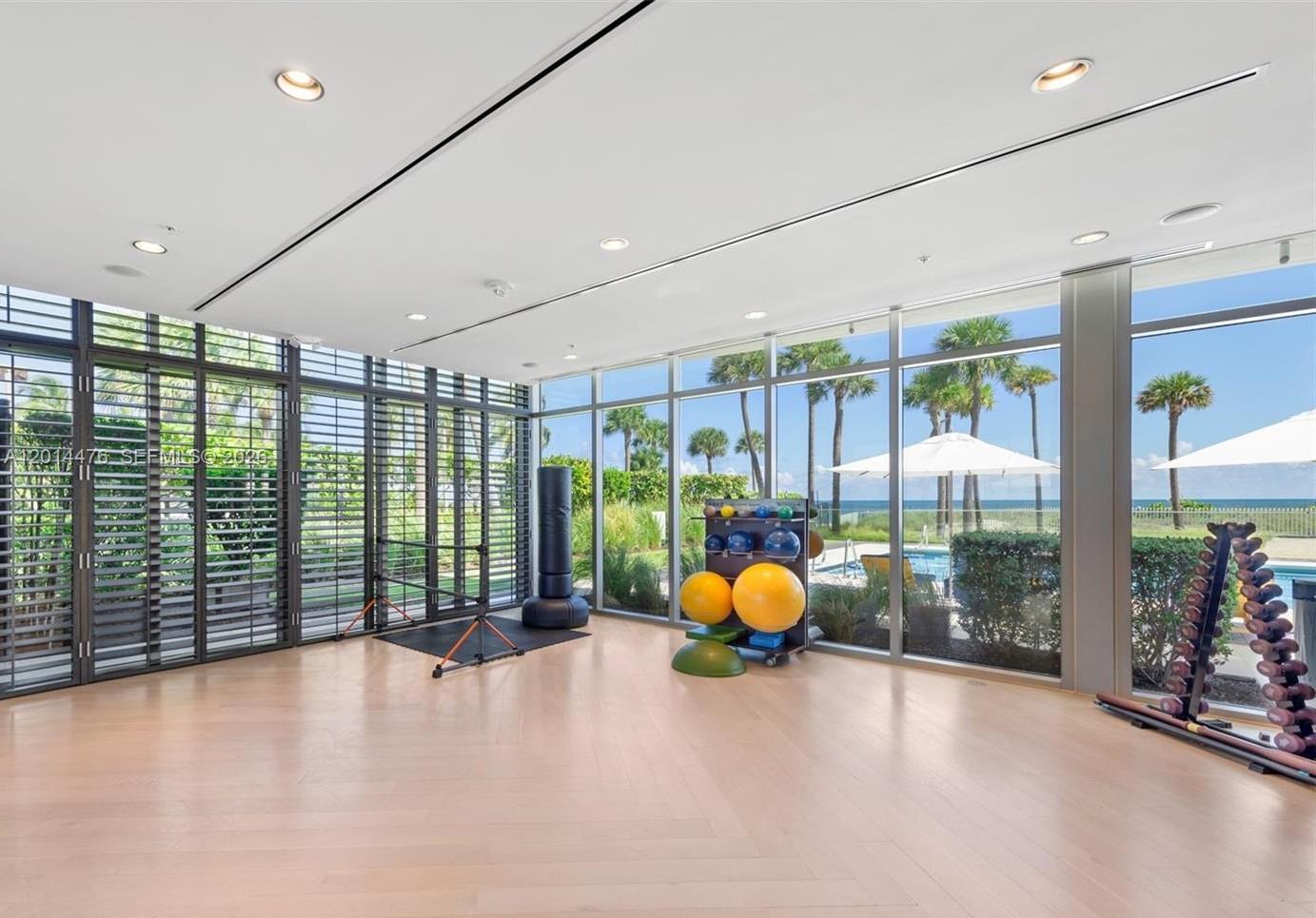 OCEANA KEY BISCAYNE CONDO - Residential