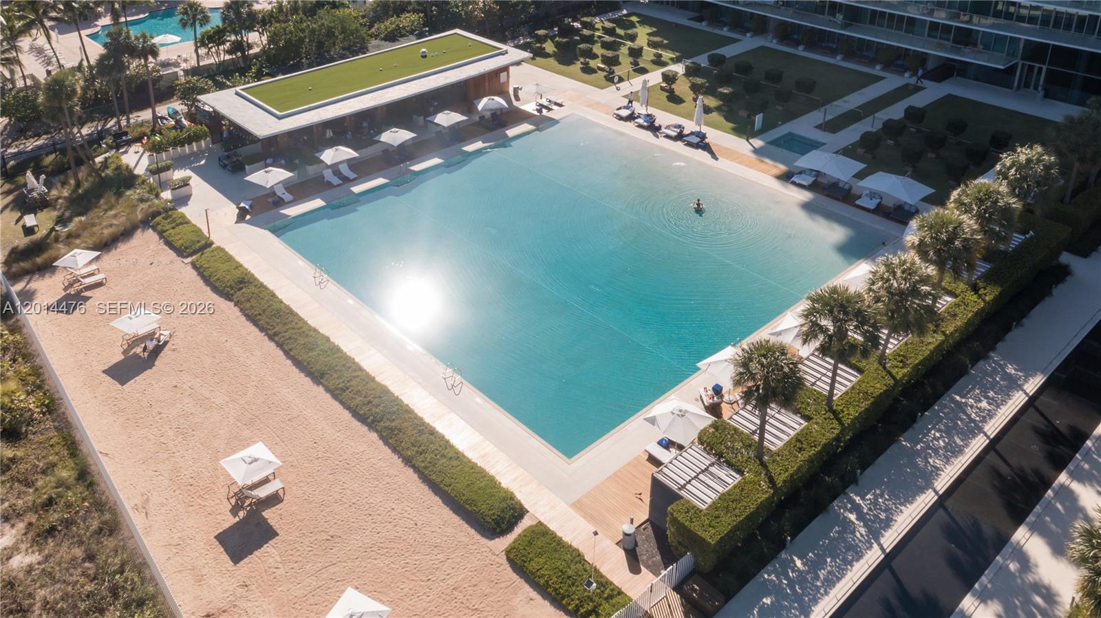 OCEANA KEY BISCAYNE CONDO - Residential