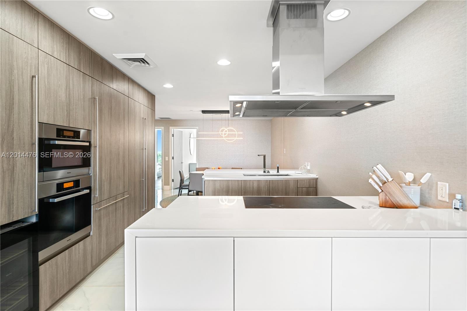 OCEANA KEY BISCAYNE CONDO - Residential