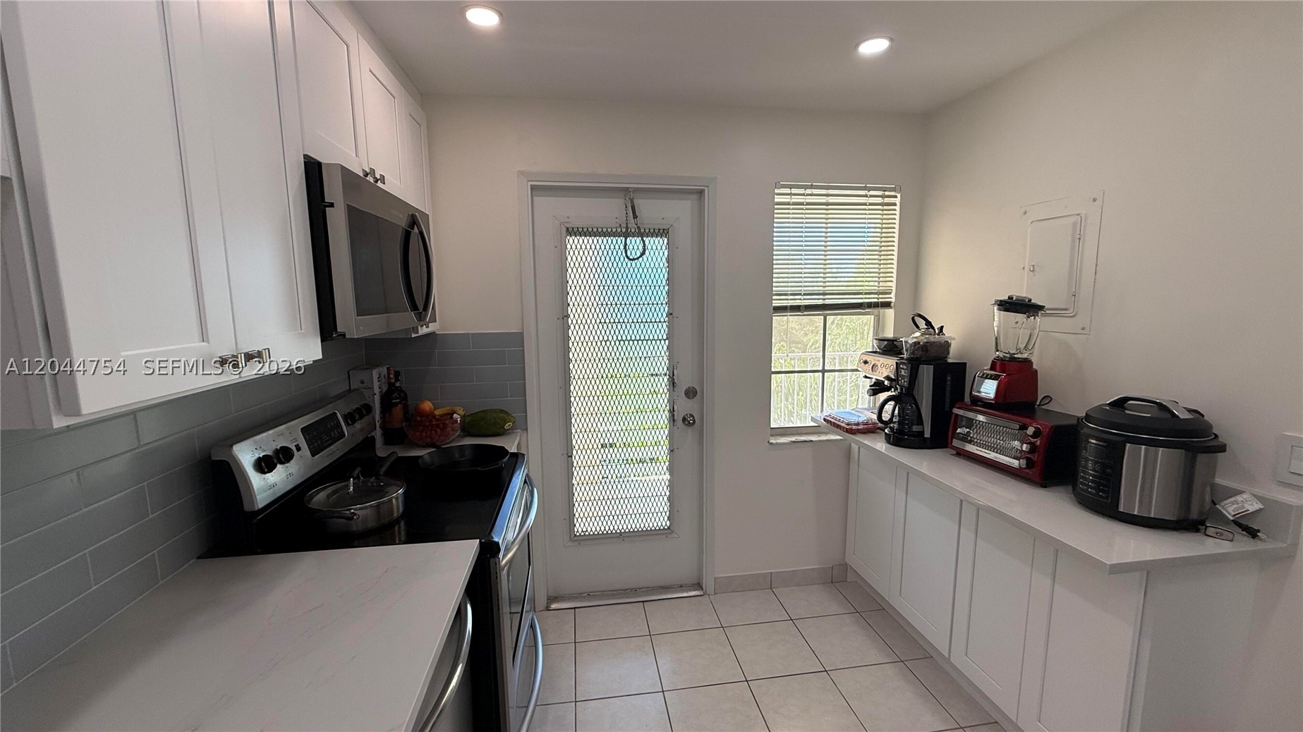 PALM-AIRE CC 31 - Residential