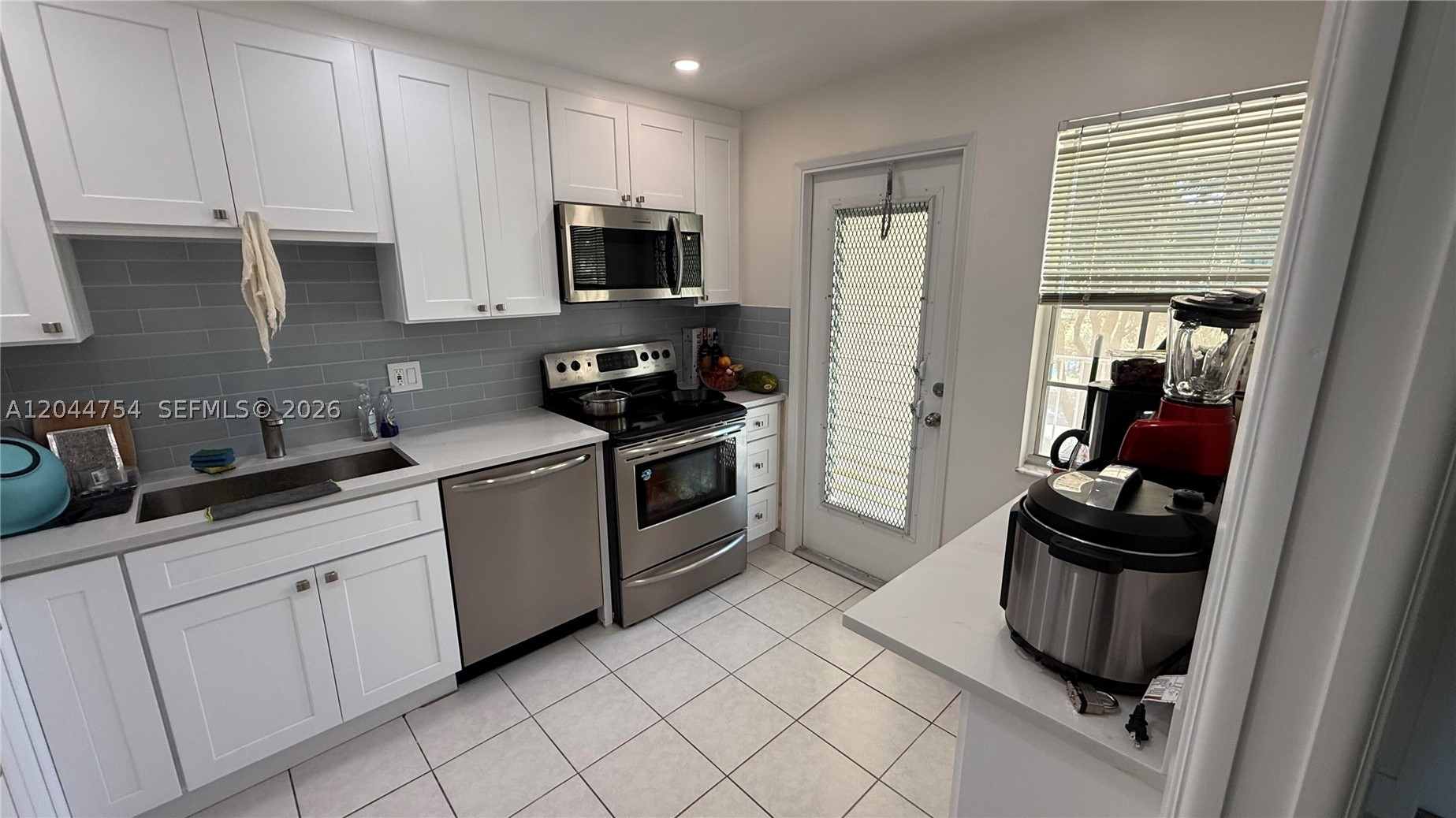 PALM-AIRE CC 31 - Residential