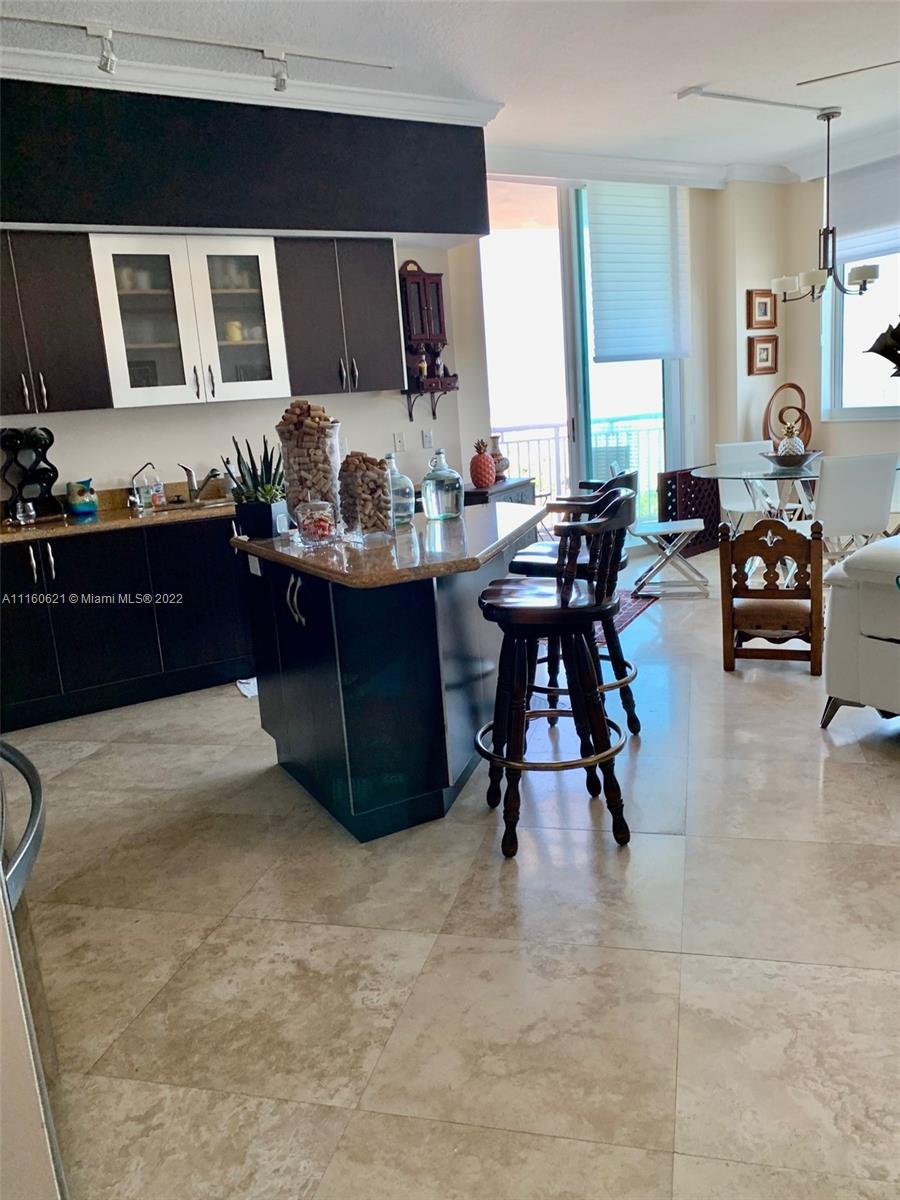 DUO COMDOMINIUM EAST 2602 - Residential