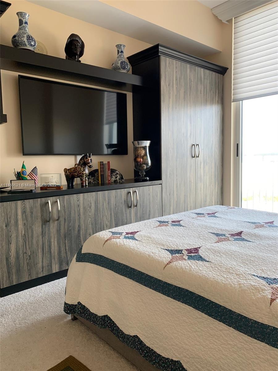 DUO COMDOMINIUM EAST 2602 - Residential