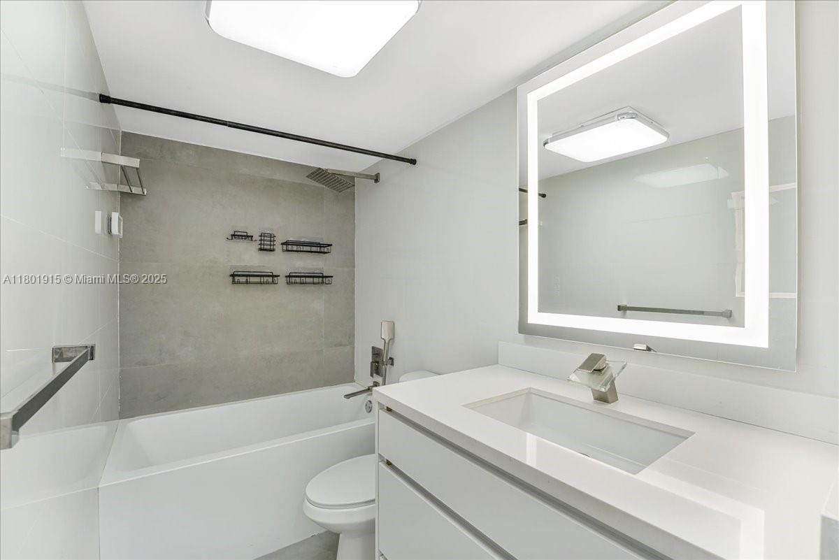 Kennedy House Condo - Residential