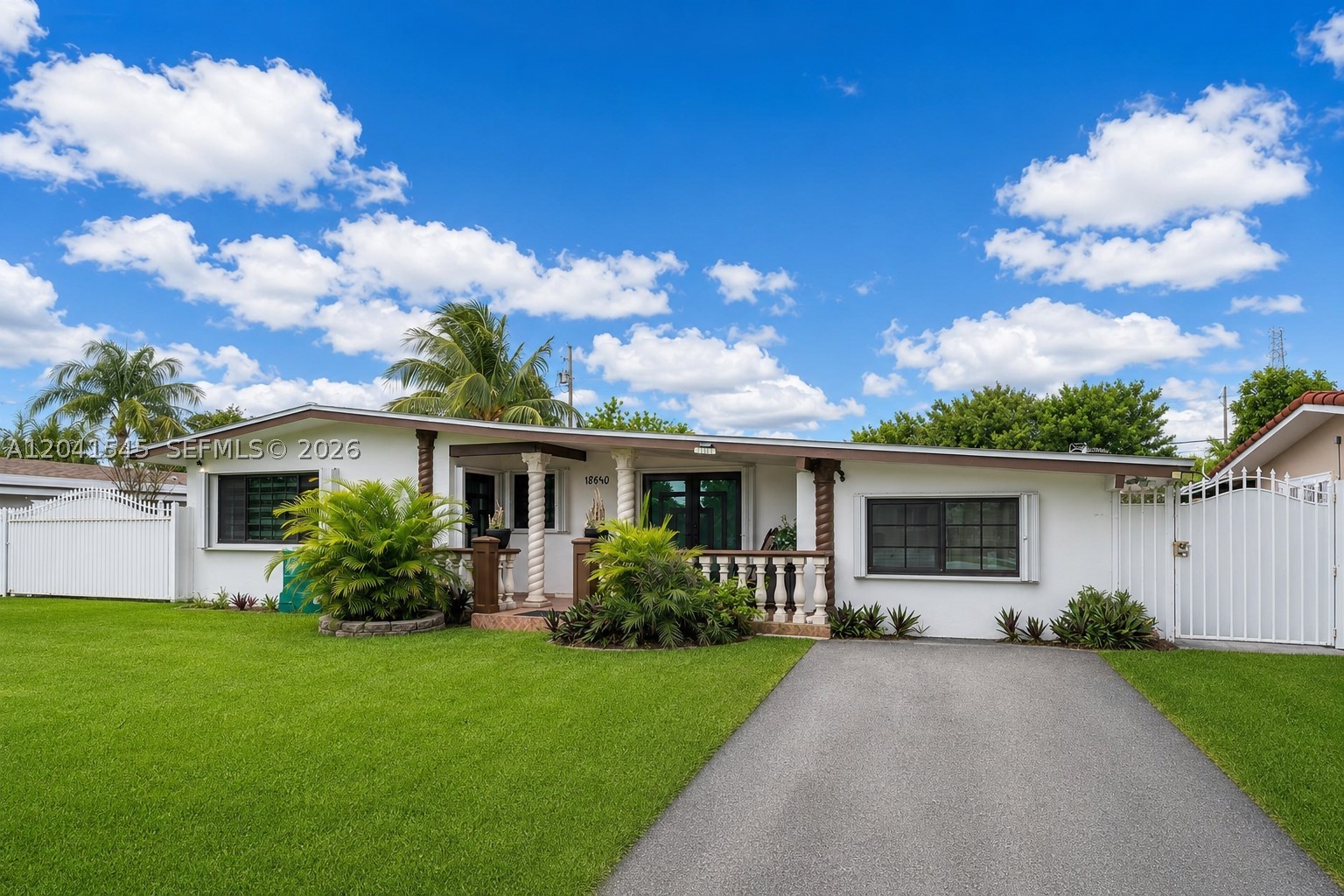 Motivated seller offering a home in a quiet neighborhood. The house has a pool and a few in-law efficiency units that can be used to earn extra rental income.

The roof and A/C are new. The home also has solar panels, and some doors and windows are impact-resistant for protection during storms.

The backyard is large with space for outdoor activities. There is also side access for parking a boat and plenty of parking space. There is no HOA, so there are no association restrictions. People in the area often use golf carts to get around.

The home is close to major highways, Publix, shopping centers, parks, Black Point Marina, and two large malls.