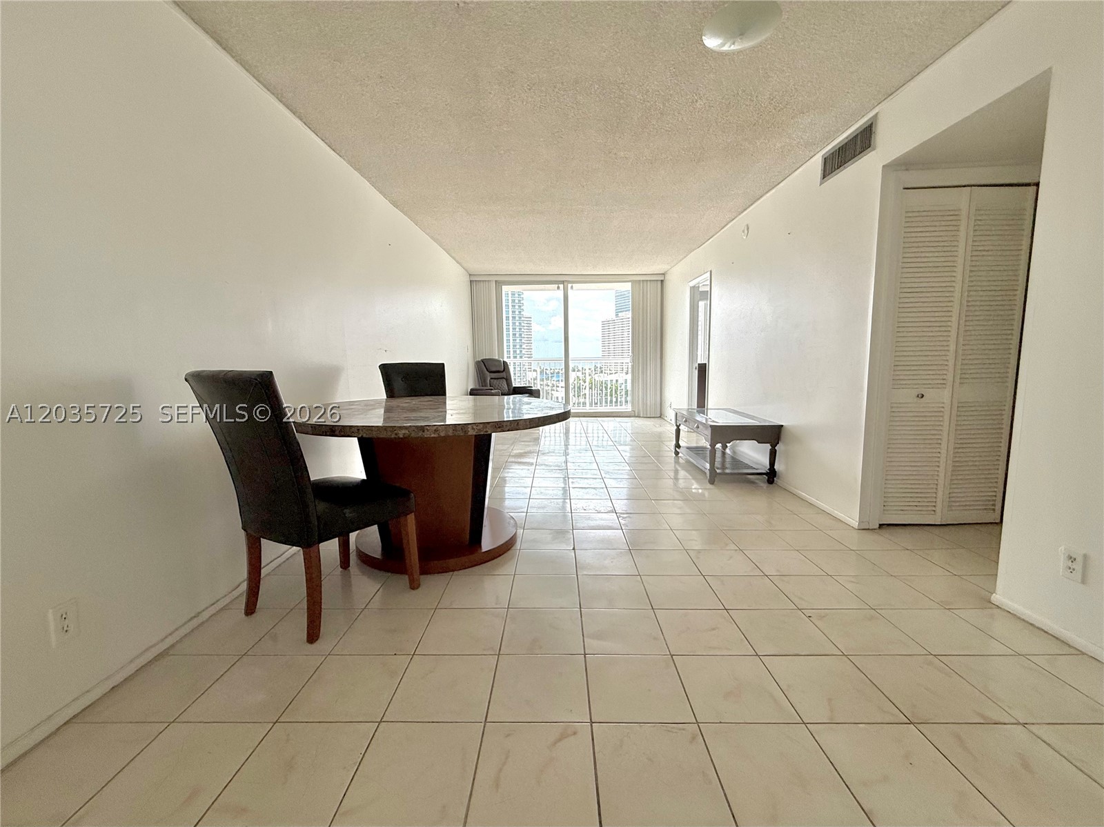 DORSEY ARMS CONDO - Residential