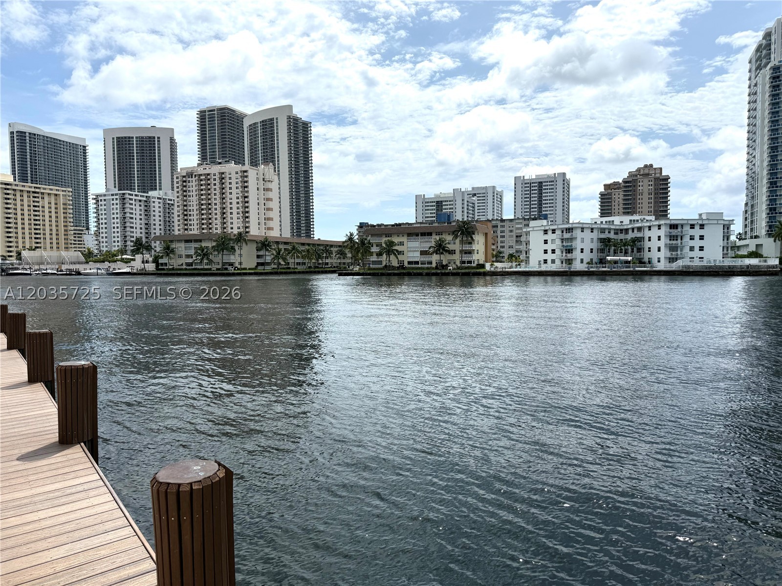 DORSEY ARMS CONDO - Residential