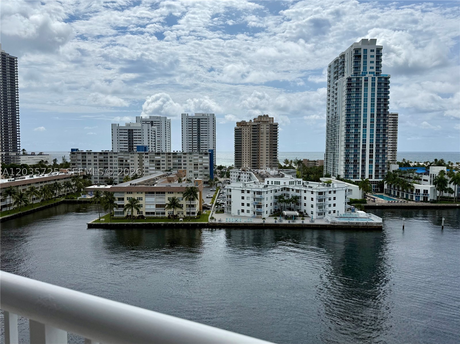 DORSEY ARMS CONDO - Residential