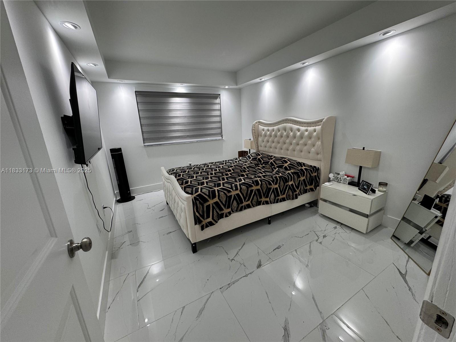 VILLA BELLINI CONDO - Residential