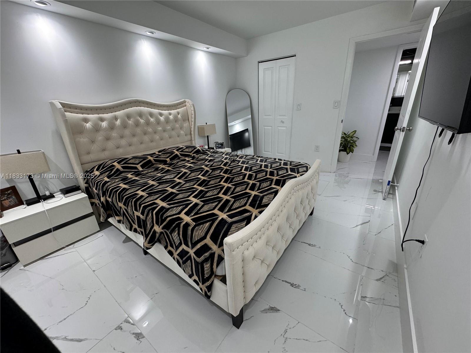VILLA BELLINI CONDO - Residential