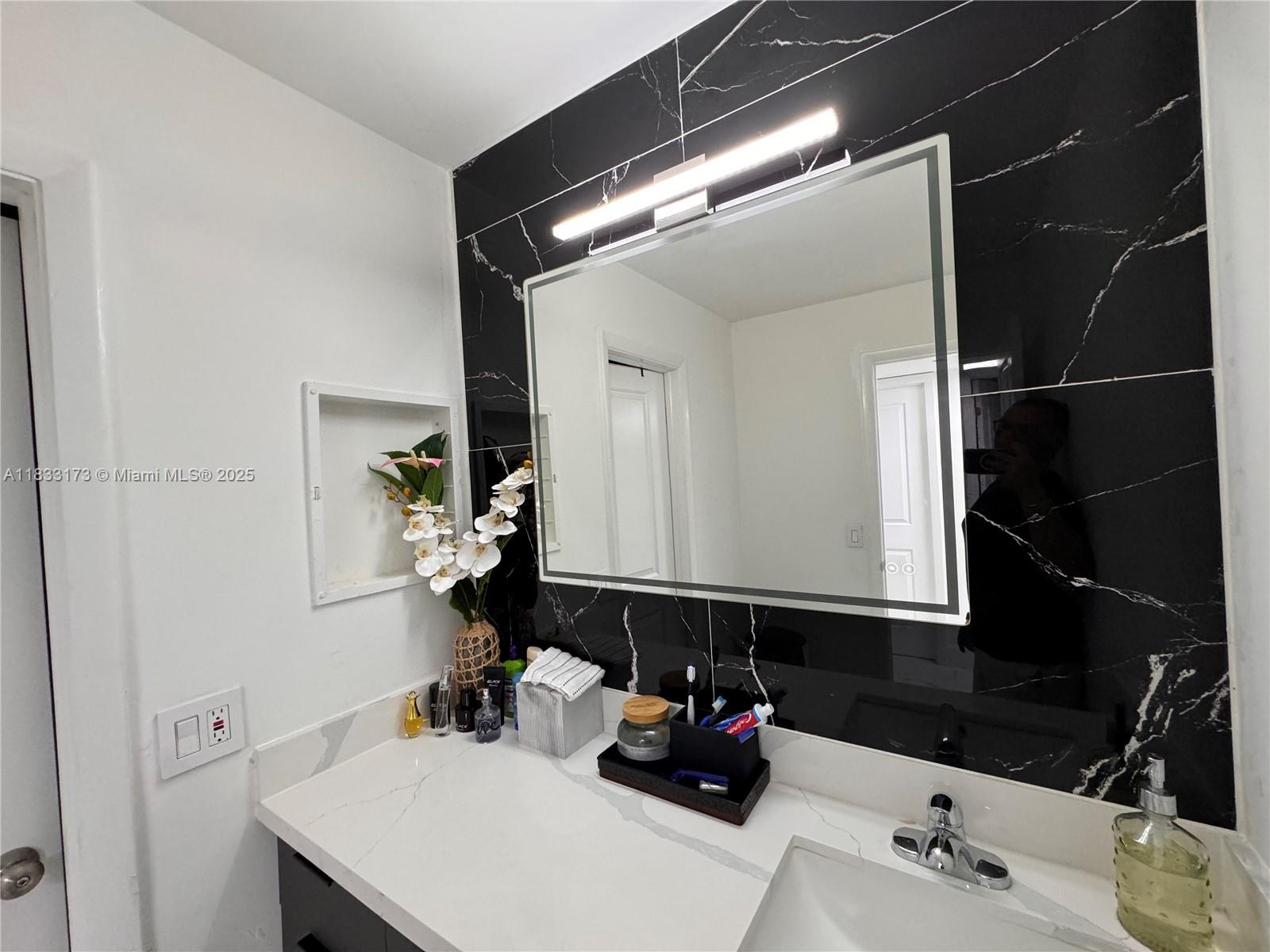 VILLA BELLINI CONDO - Residential