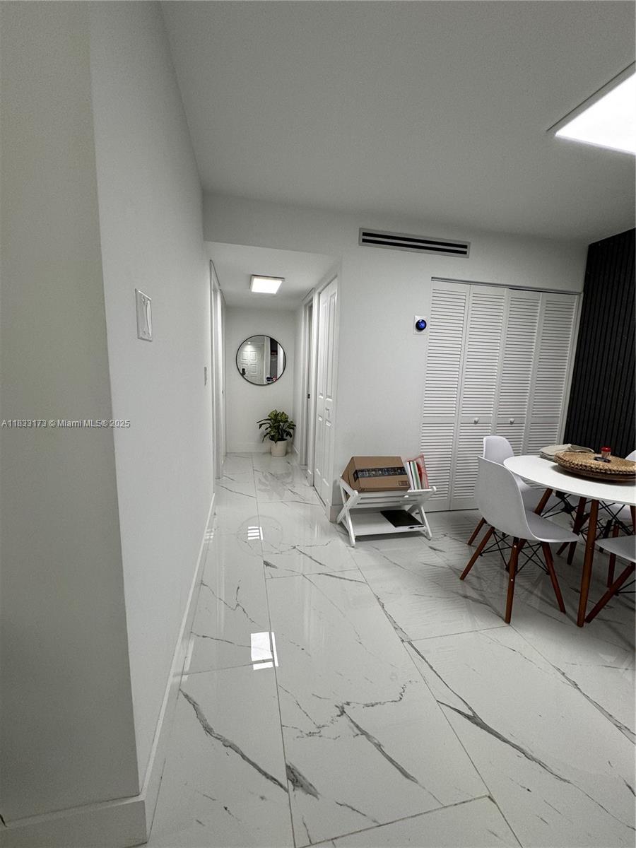 VILLA BELLINI CONDO - Residential