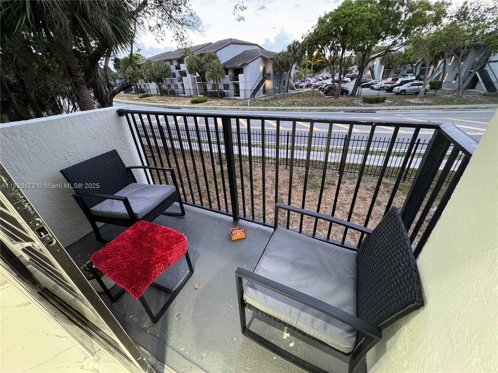 VILLA BELLINI CONDO - Residential