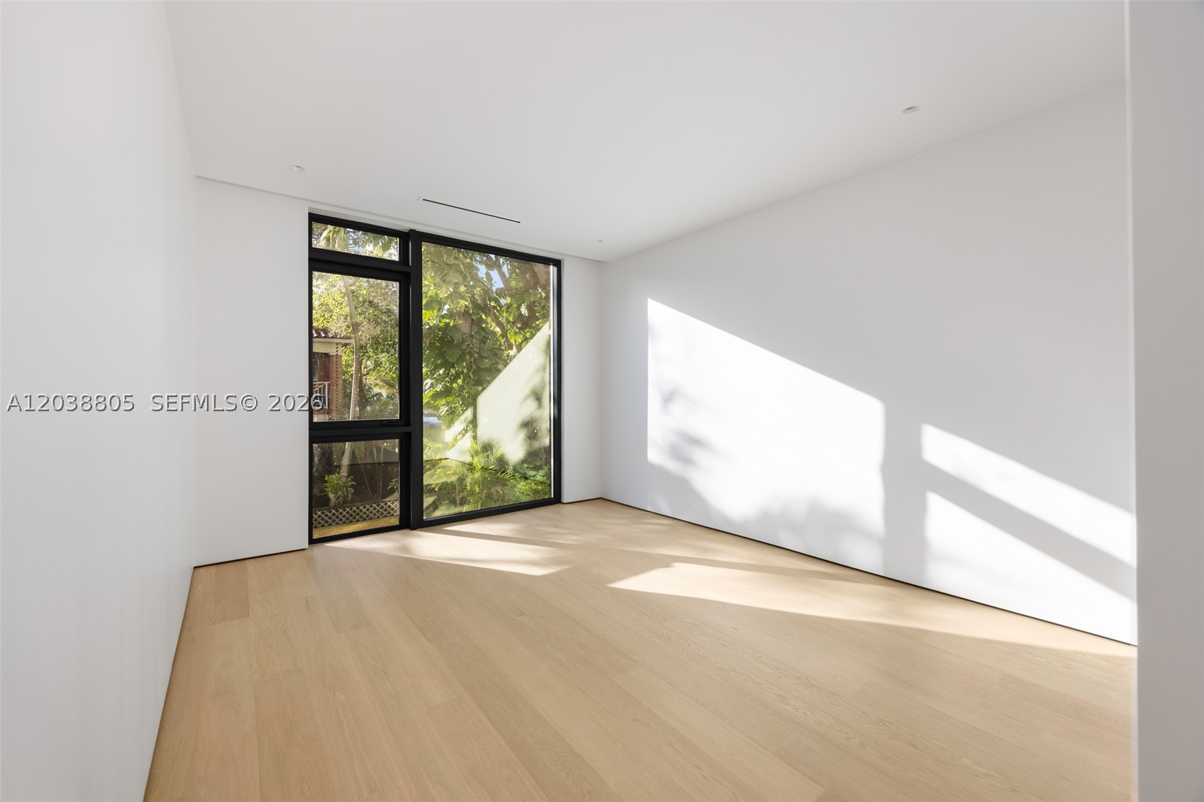 PALMHURST - Residential