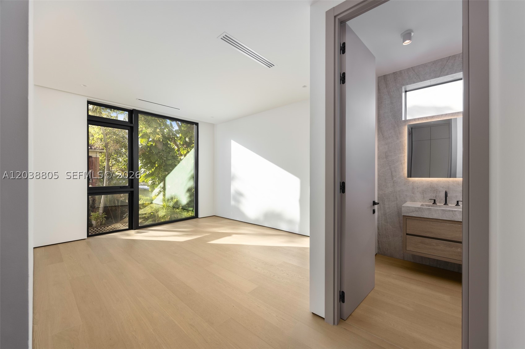 PALMHURST - Residential