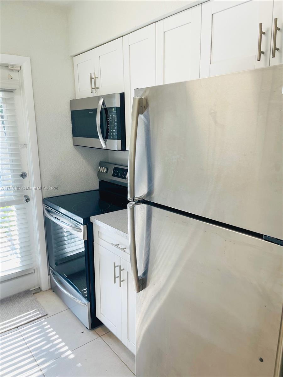 EDGEWATER OF CORAL GABLES - Residential Lease