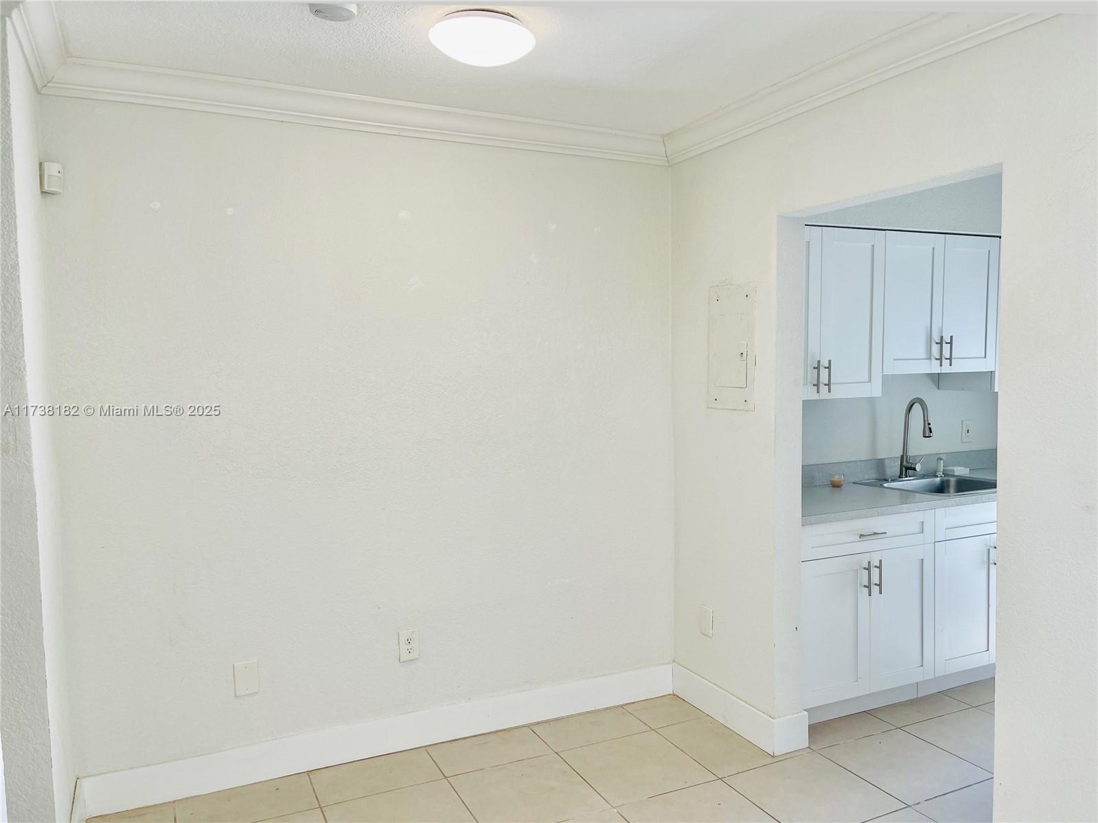 EDGEWATER OF CORAL GABLES - Residential Lease