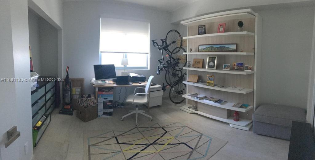 BLUE CONDO - Residential Lease