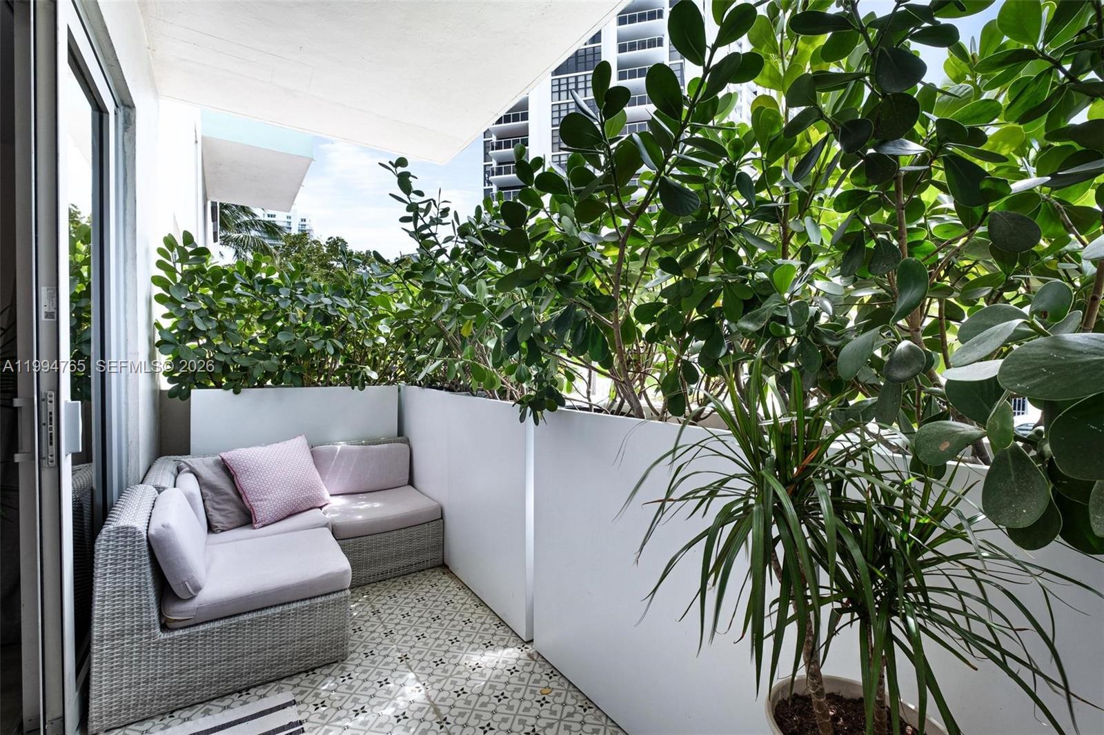 ISLAND TERRACE CONDO - Residential