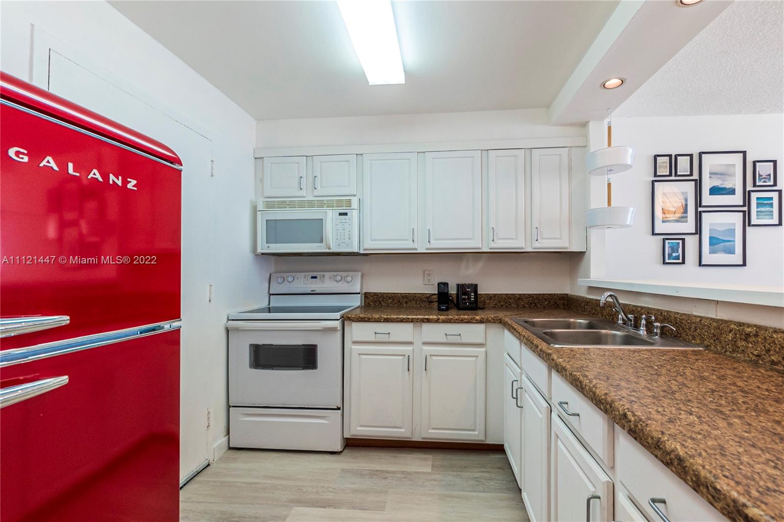 OCEAN POINT CONDO - Residential