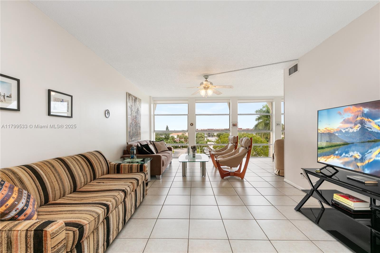 DESOTO PARK CONDO - Residential Lease