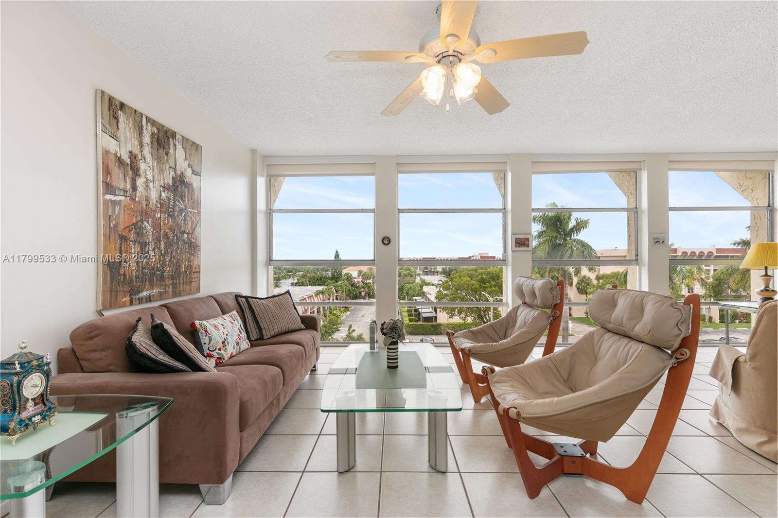 DESOTO PARK CONDO - Residential Lease